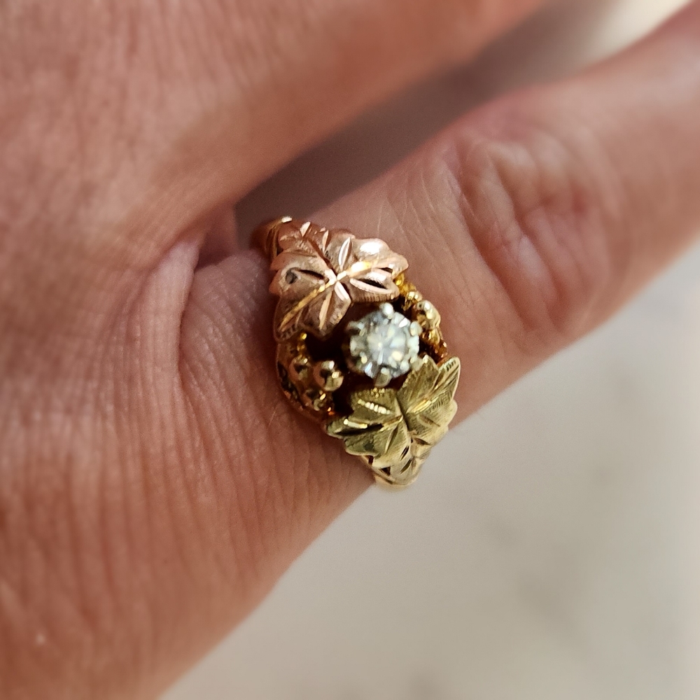 Black Hills Gold CZ ring. Size 5.25